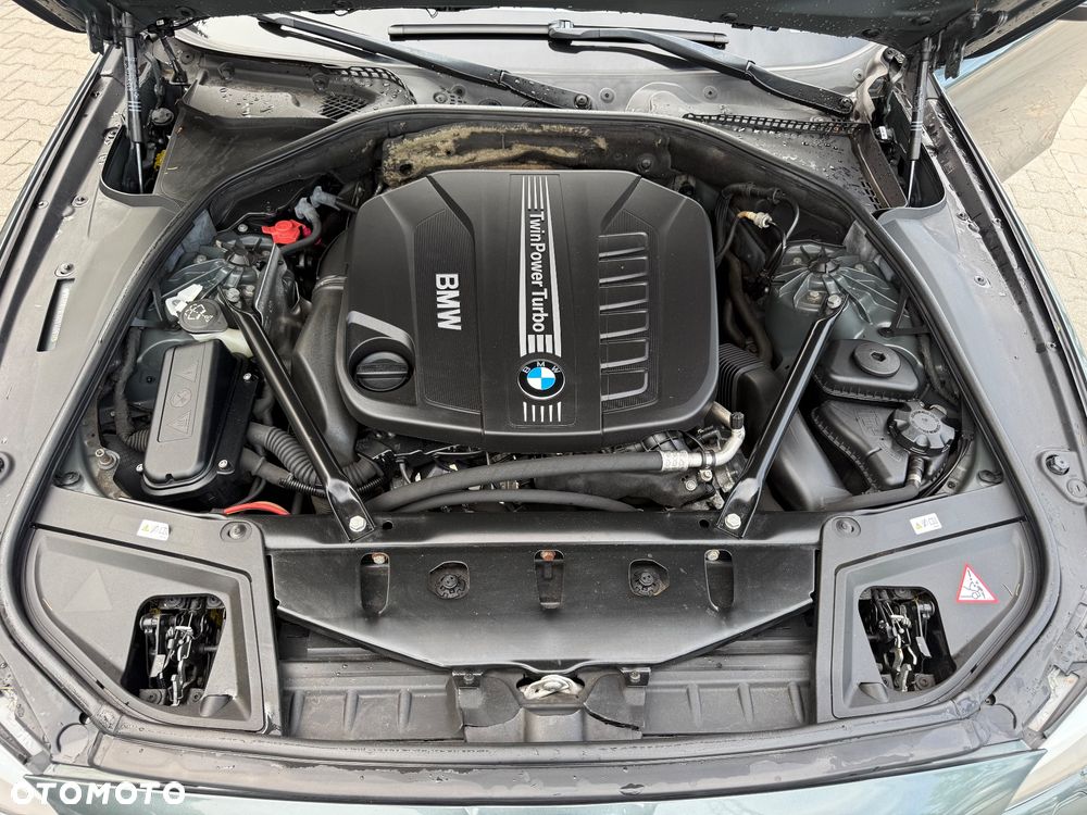 BMW Seria 5 - 34