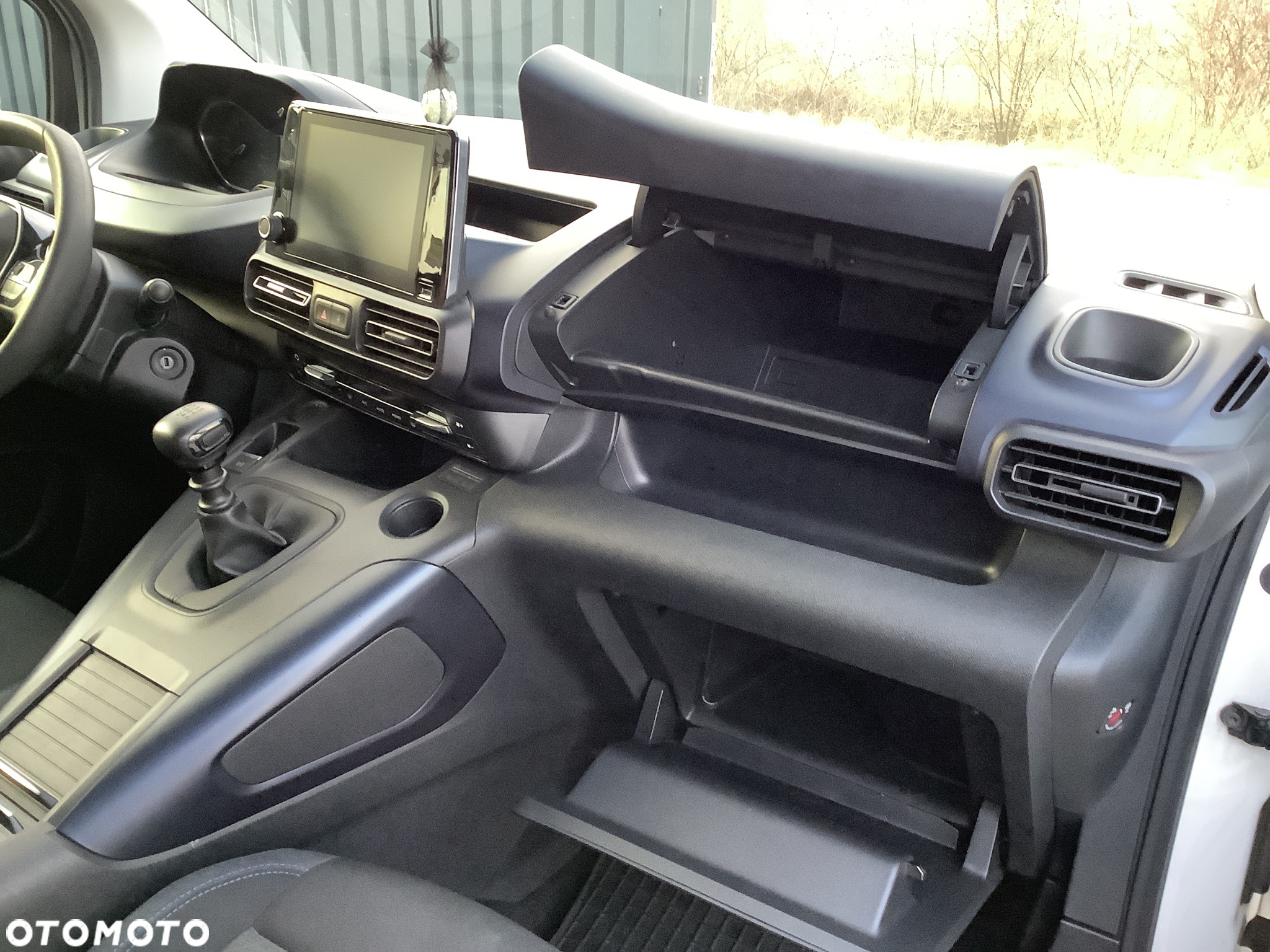 Peugeot Rifter 1.5 BlueHDI Allure Pack S&S - 19