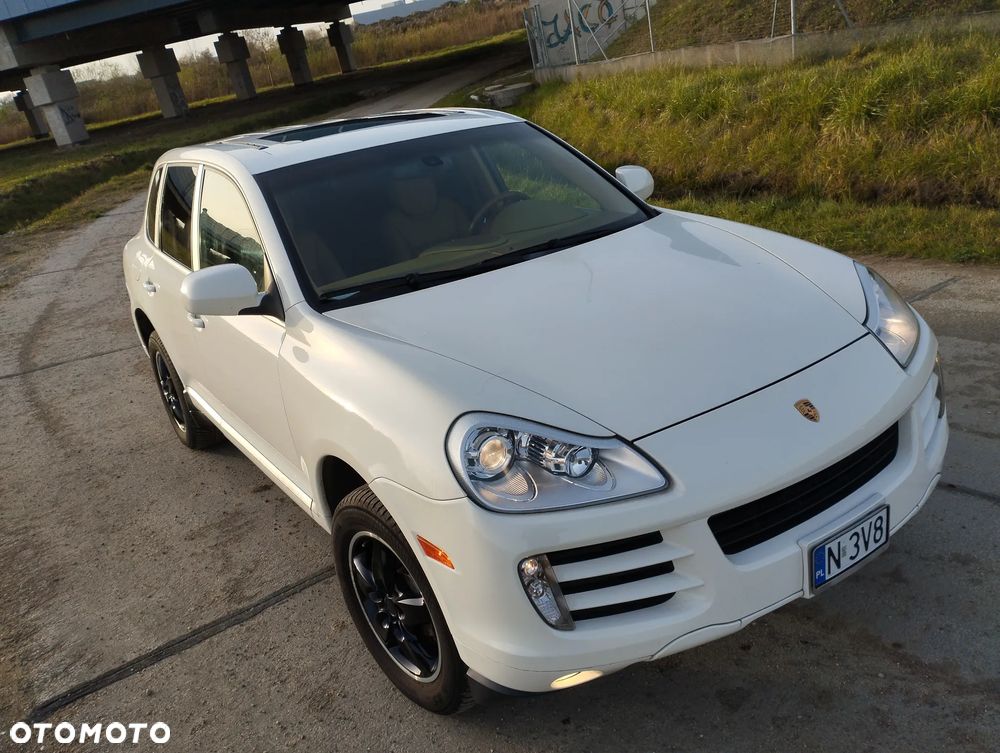 Porsche Cayenne Tiptronic S - 16