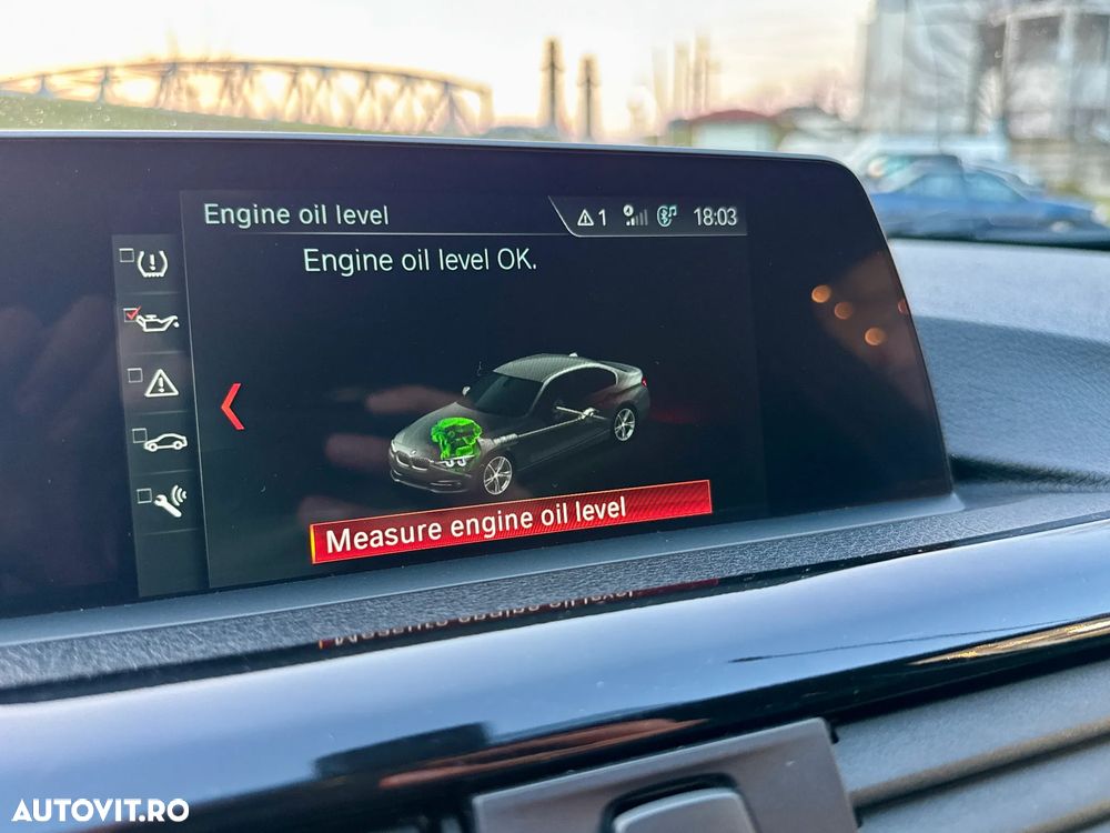 BMW Seria 3 330e iPerformance Sport Line - 28