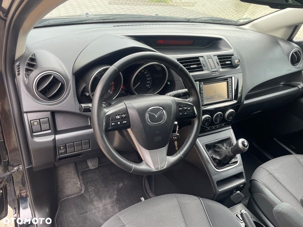 Mazda 5 - 5