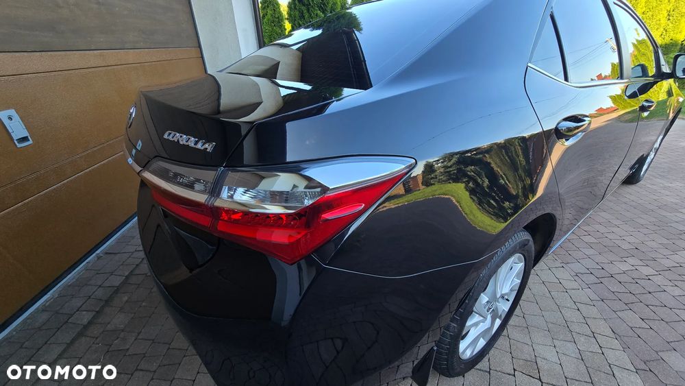 Toyota Corolla - 18