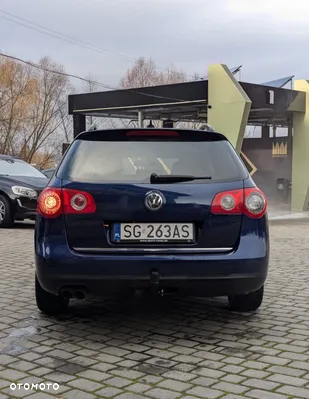 Volkswagen Passat 2.0 TDI DPF Highline - 5