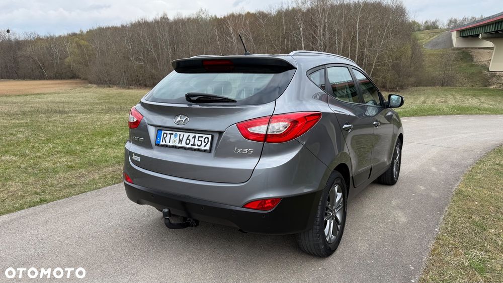 Hyundai ix35 1.6 2WD Fifa World Cup Edition - 35