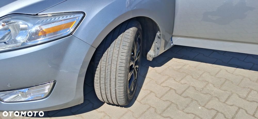 Ford Mondeo 2.0 Titanium - 14