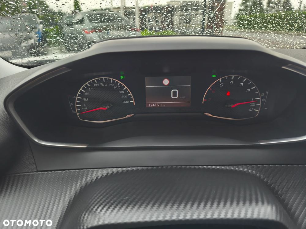 Peugeot 2008 PureTech 100 Active - 17