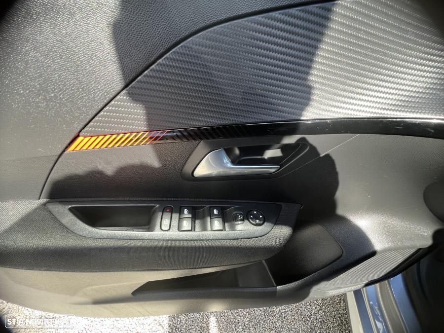 Peugeot e-208 50 kWh Active Pack - 14