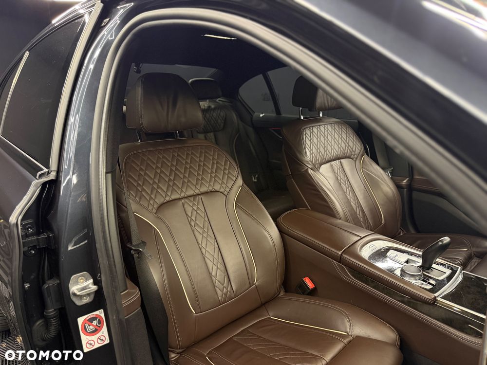 BMW Seria 7 730d xDrive - 11