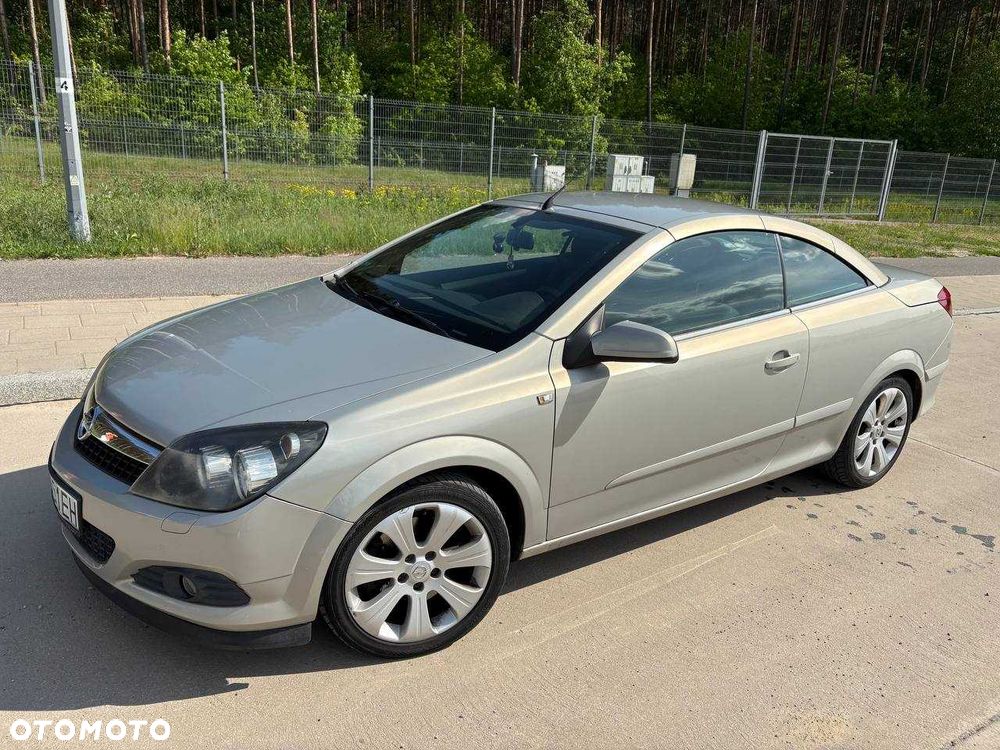 Opel Astra - 1