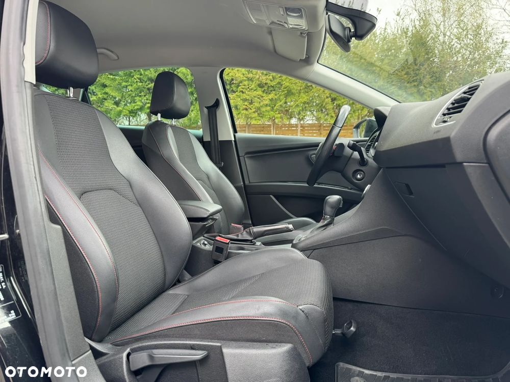 Seat Leon 2.0 TDI FR Black S&S DSG - 23