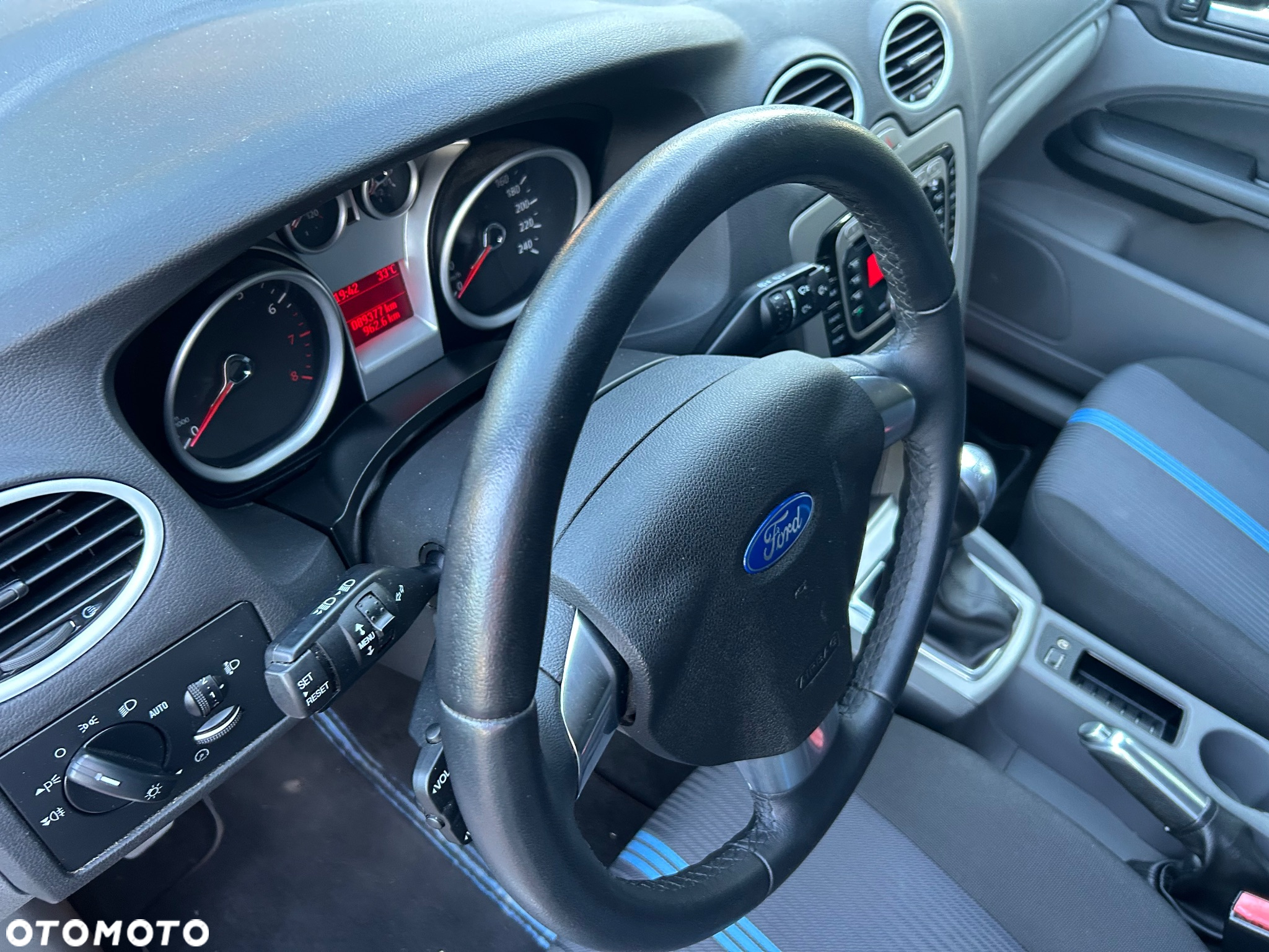 Ford Focus - 21
