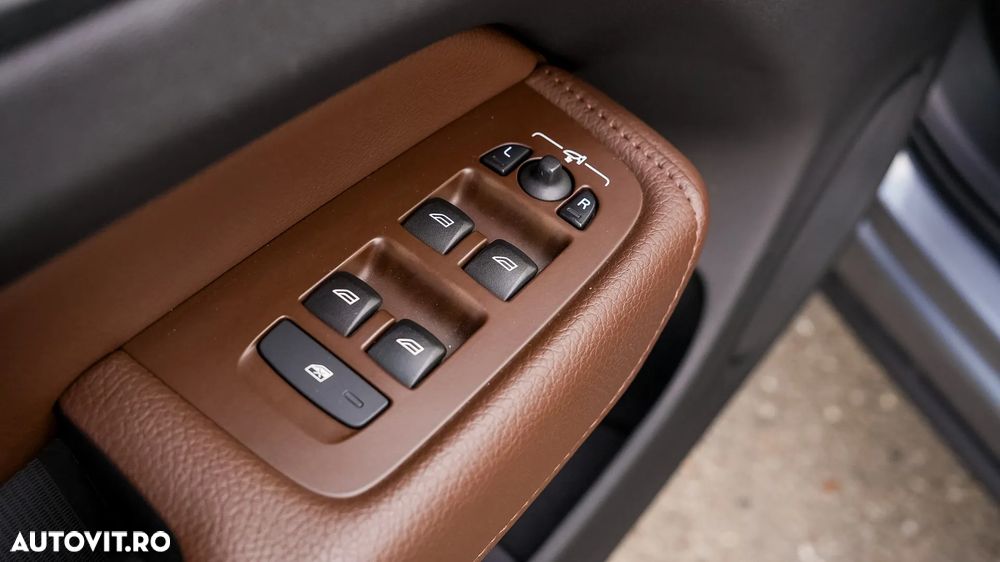 Volvo XC 60 Recharge T6 Twin Engine eAWD Inscription Expression - 26
