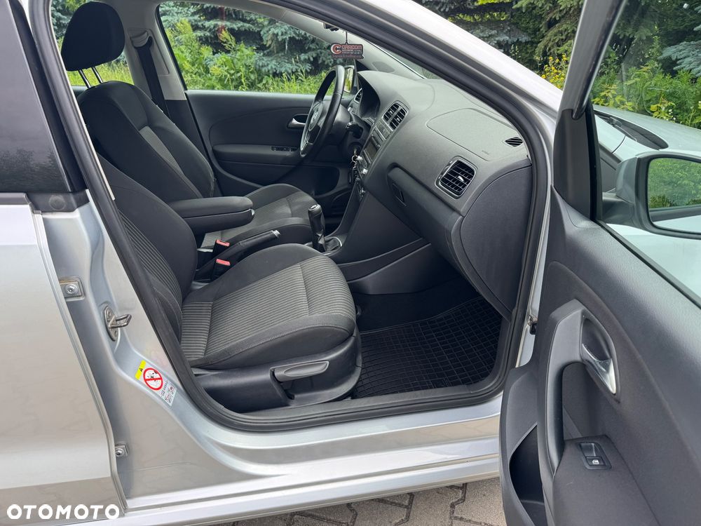 Volkswagen Polo - 14