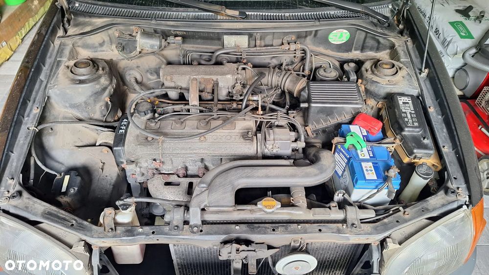 Toyota Starlet 1.4 XLi - 10