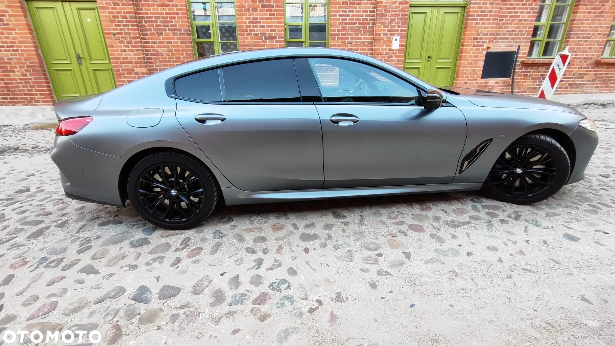 BMW Seria 8 M850i xDrive - 5