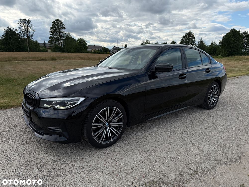 BMW Seria 3 330i - 2