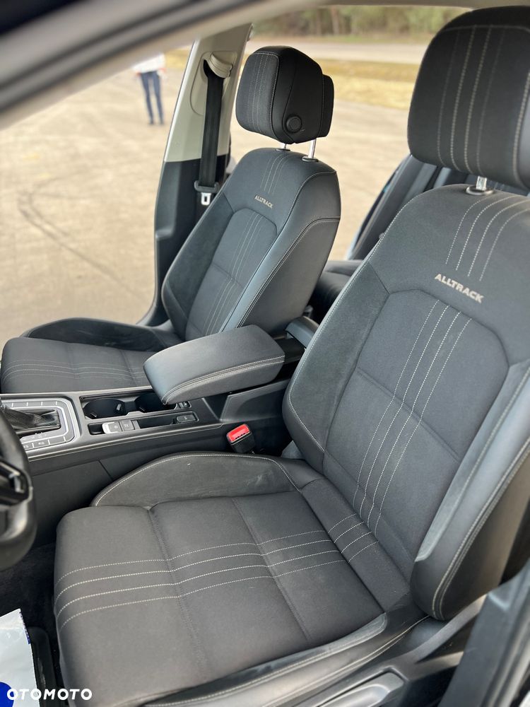 Volkswagen Passat Alltrack - 19