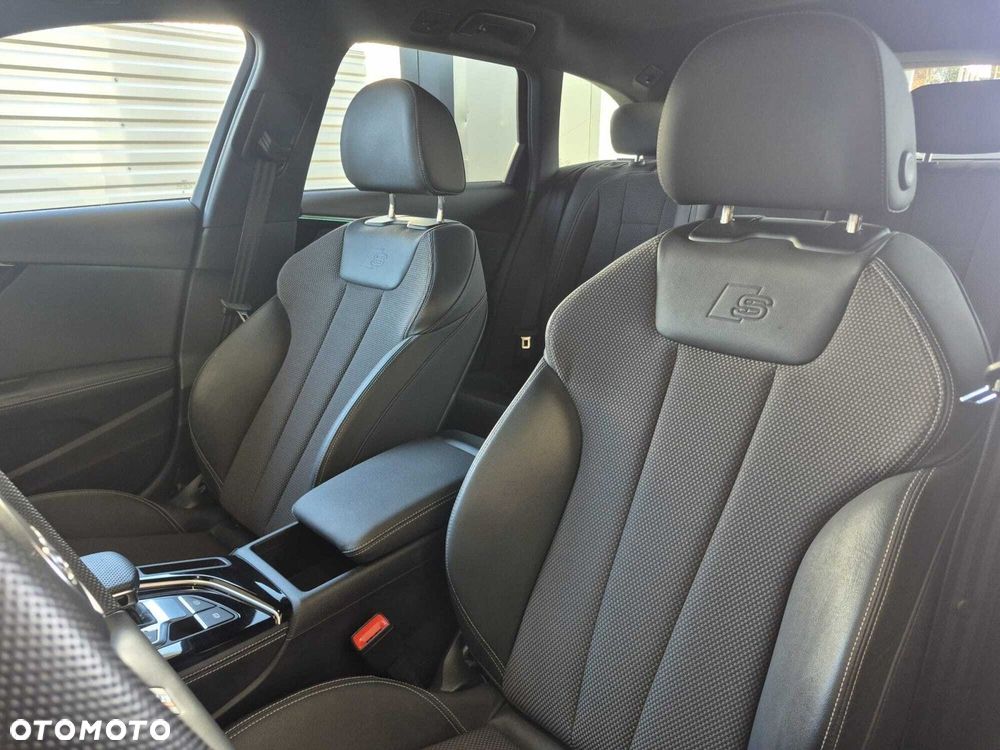 Audi A4 Avant 40 TDI mHEV Quattro S Line S tronic - 13