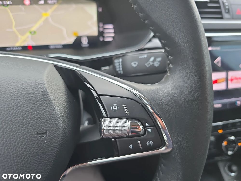 Skoda Superb 2.0 TSI L&K DSG - 18