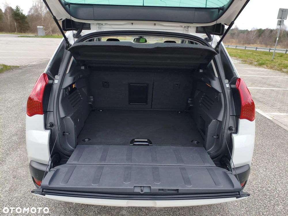 Peugeot 3008 HDi FAP 110 Allure - 28