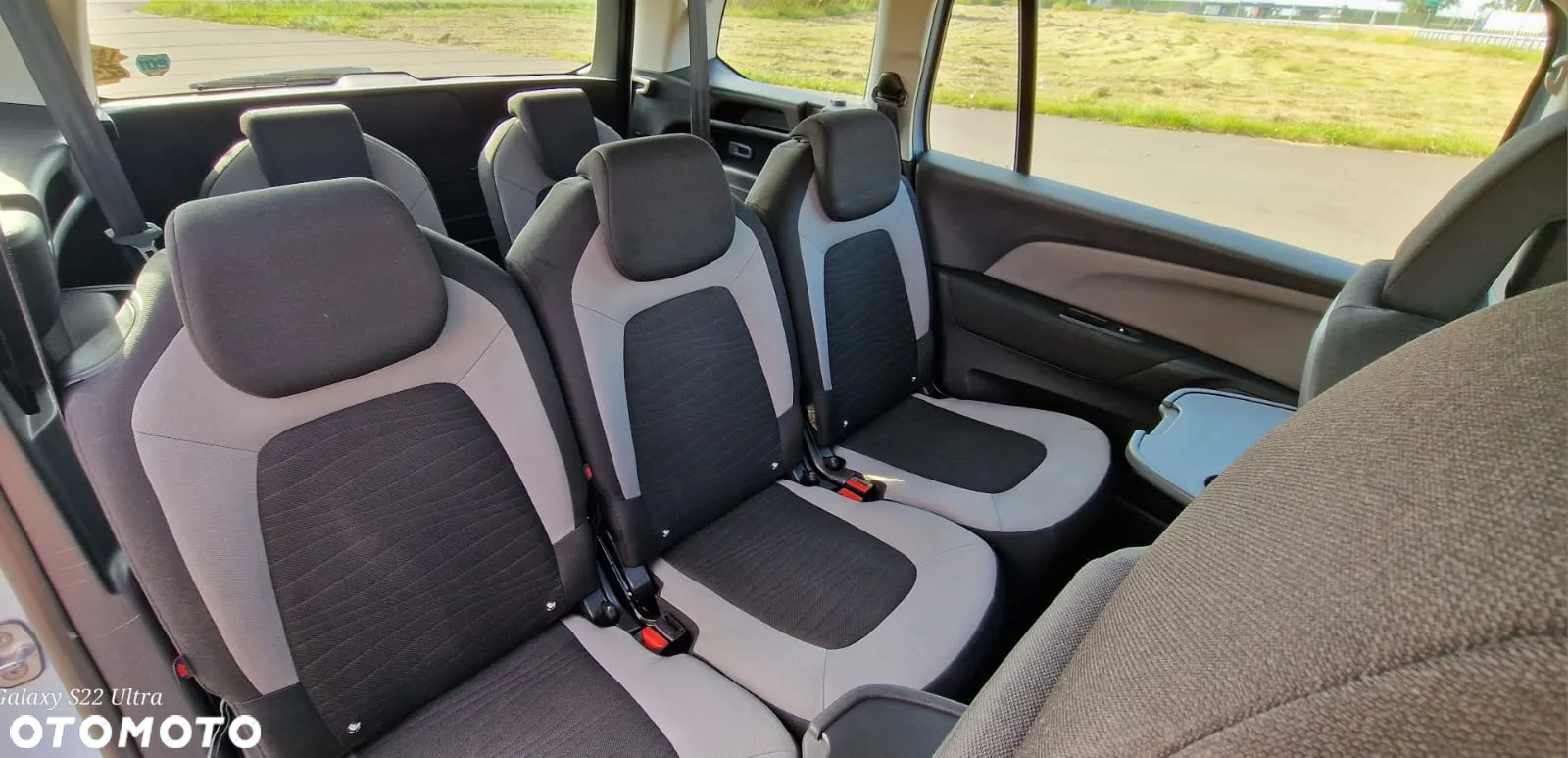 Citroën C4 Grand Picasso 1.6 e-HDi Attraction - 12