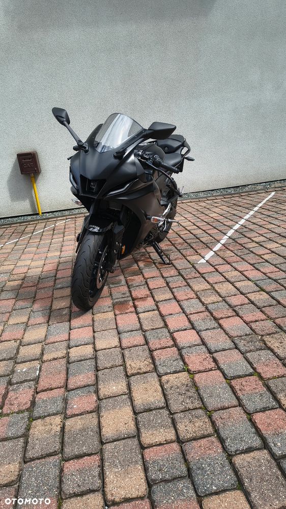 Yamaha R125 - 2