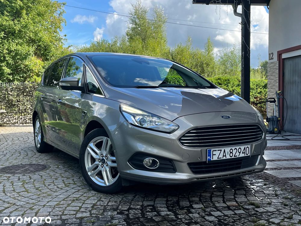 Ford S-Max 2.0 TDCi Titanium PowerShift - 2