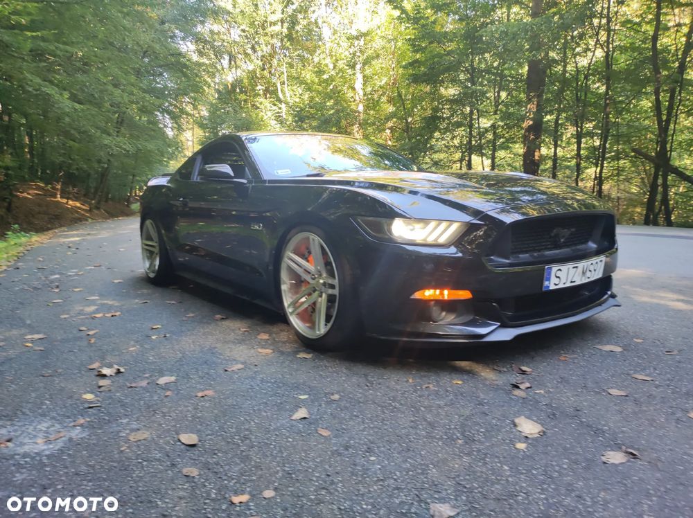 Ford Mustang 5.0 V8 GT - 5