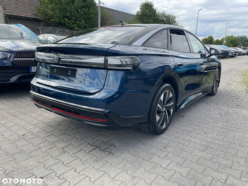 Volkswagen ID.7 77kWh Pro - 9
