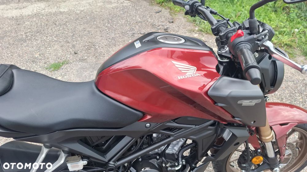 Honda CB - 9