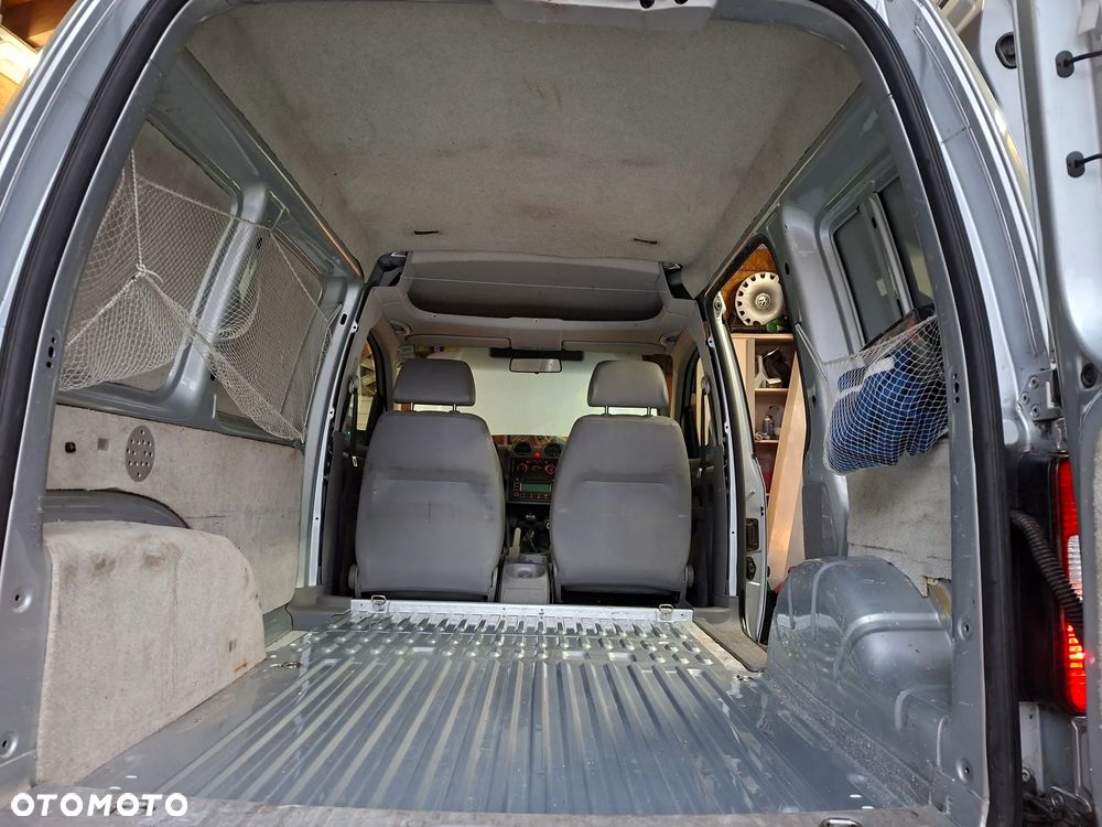 Volkswagen Caddy - 6