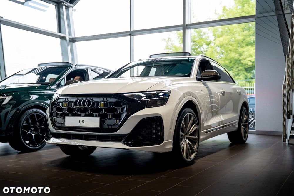 Audi Q8 - 2