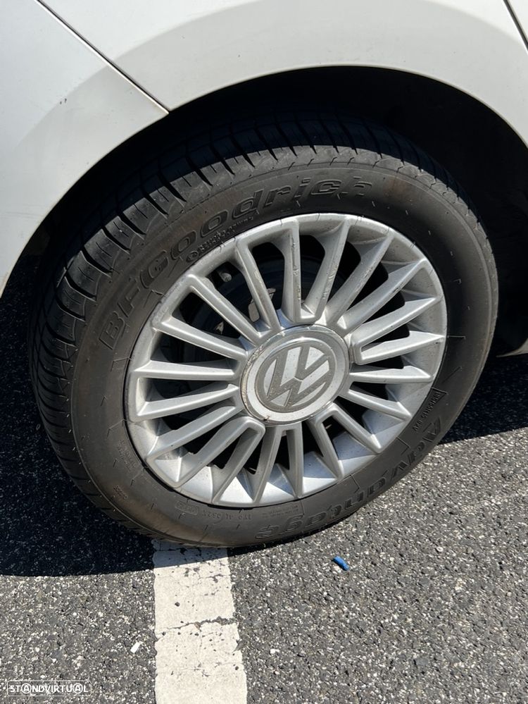VW Up! 1.0 BlueMotion High - 11