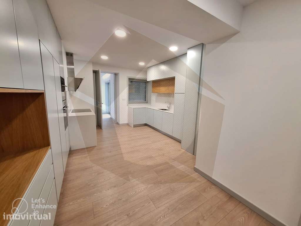 APARTAMENTOS T4- PORTO (CONSTITUIÇÃO) - Grande imagem: 4/11