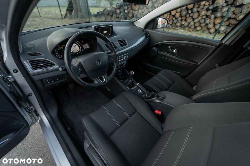 Renault Megane ENERGY TCe 115 Start & Stop LIMITED - 10