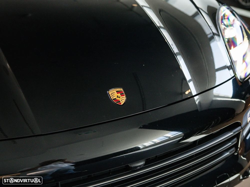 Porsche Cayenne E-Hybrid Platinum Edition - 14