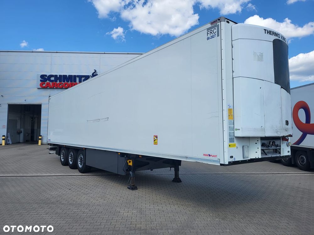 Schmitz Cargobull ThermoKing SLXi300; Dopplestock; Uchwyty promowe, Paleciara - 2
