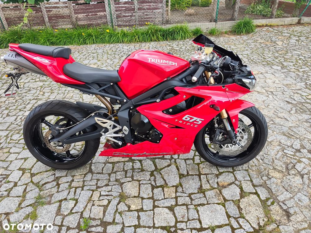 Triumph Daytona - 10