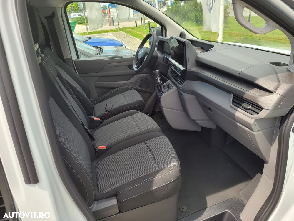 Volkswagen T7 Furgon Lung 110CP M6 - 10