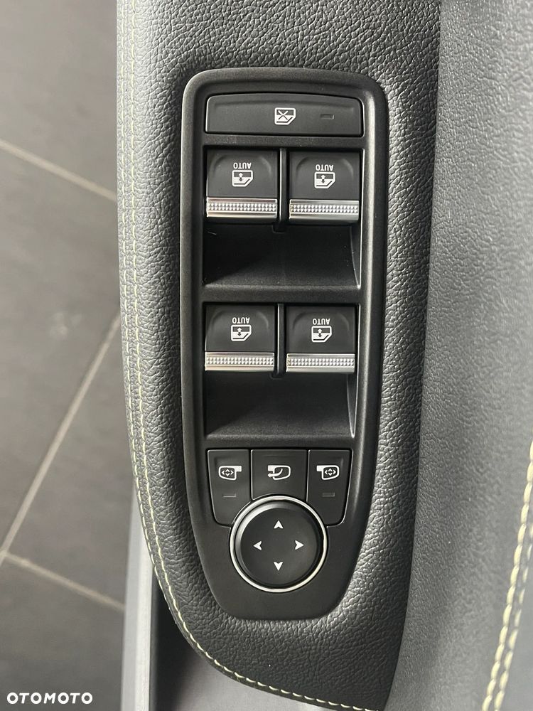 Renault Arkana 1.3 TCe mHEV Techno EDC - 14