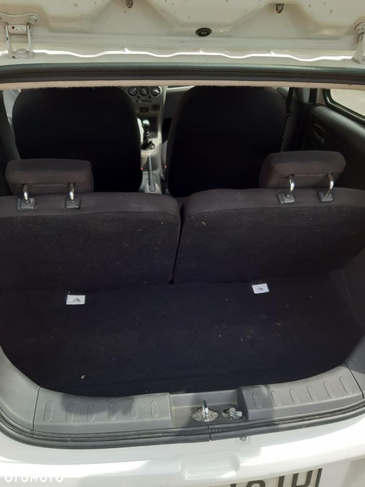 Suzuki Alto 1.0 City - 20