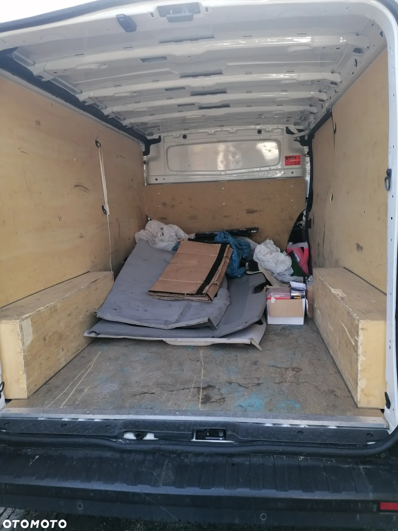 Opel Vivaro - 16