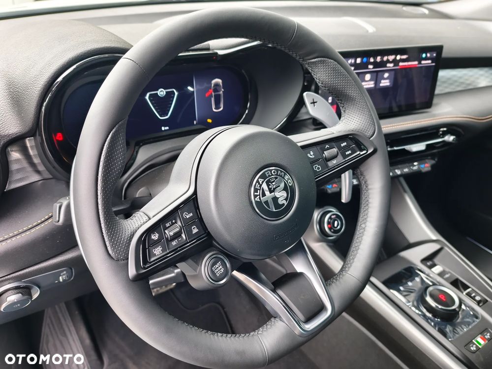 Alfa Romeo Tonale 1.5 T4 GSE mHEV Veloce DCT - 27