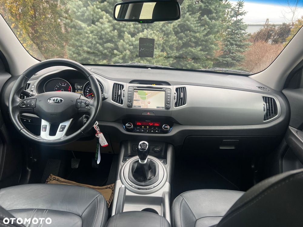 Kia Sportage 1.7 CRDI 2WD ISG Dream-Team Edition - 16