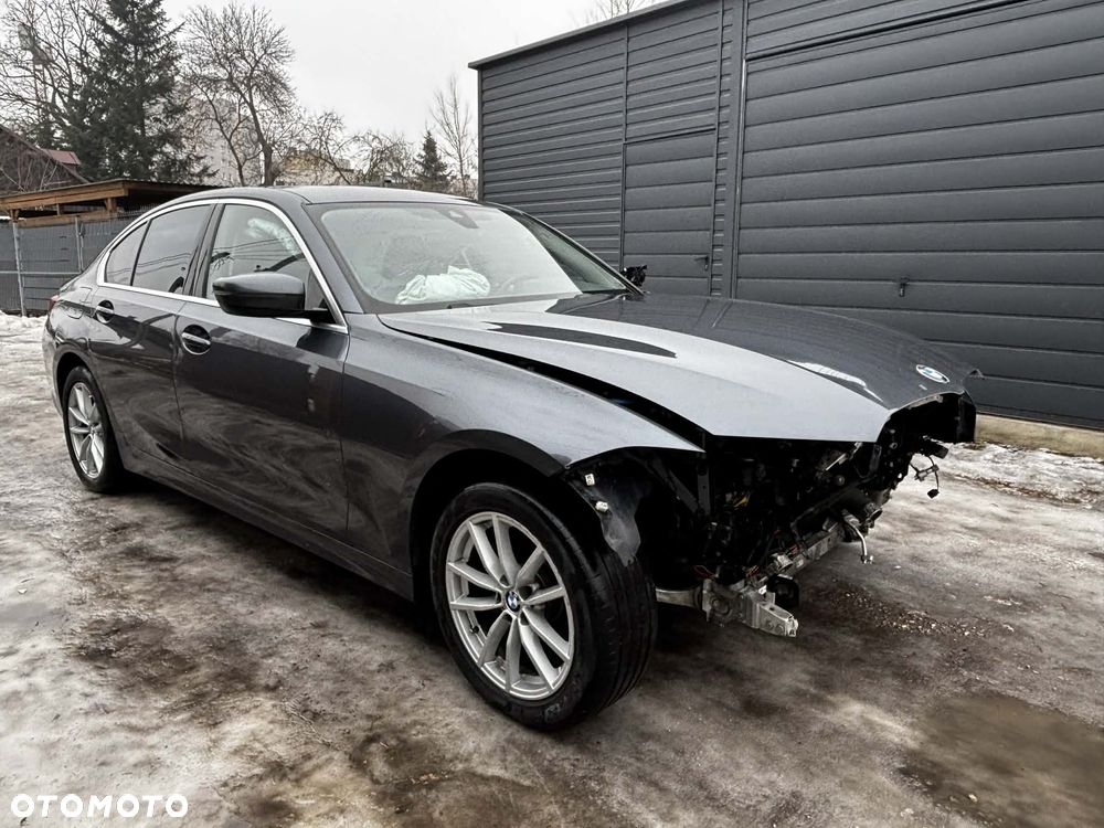 BMW Seria 3 318d Edition Luxury Line Purity - 10