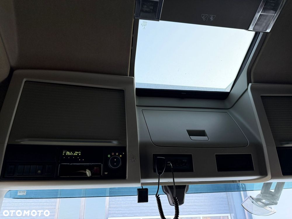 Volvo FH500 EURO 6/XENON/ON1350L/KLIMA.POSTOJOWA/SPROWADZONY DE/SERWIS/ - 39