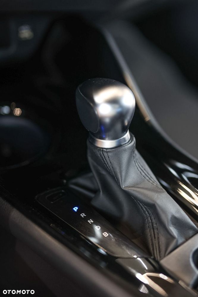 Toyota C-HR 1.8 Hybrid Style - 32