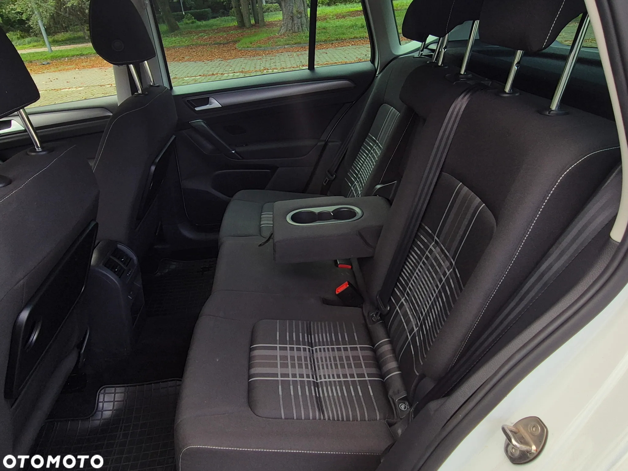 Volkswagen Golf Sportsvan 1.4 TSI (BlueMotion Technology) DSG Comfortline - 15