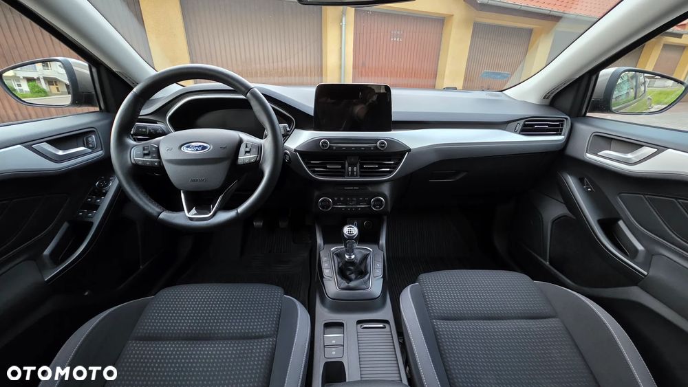 Ford Focus 1.0 EcoBoost Trend Edition Business - 6