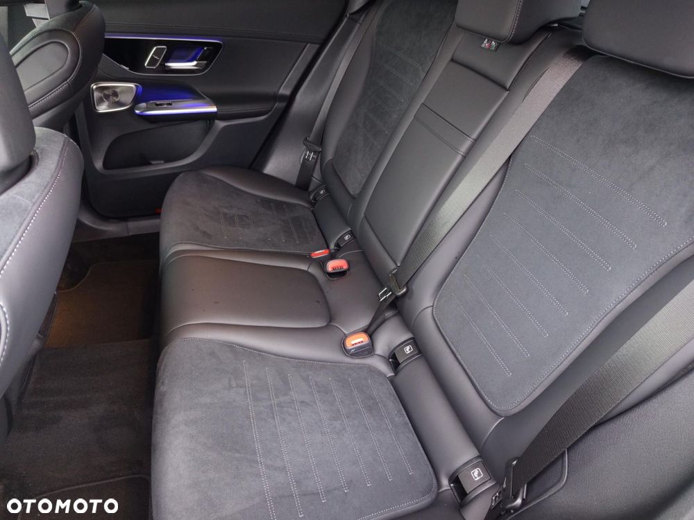 Mercedes-Benz GLC - 10